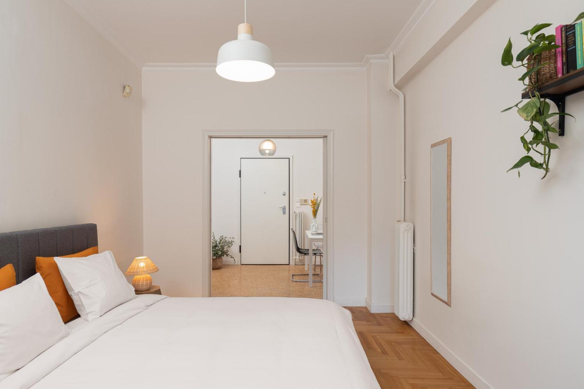 Peaceful Apartment In Neapoli, Exarcheia Atenas Exterior foto